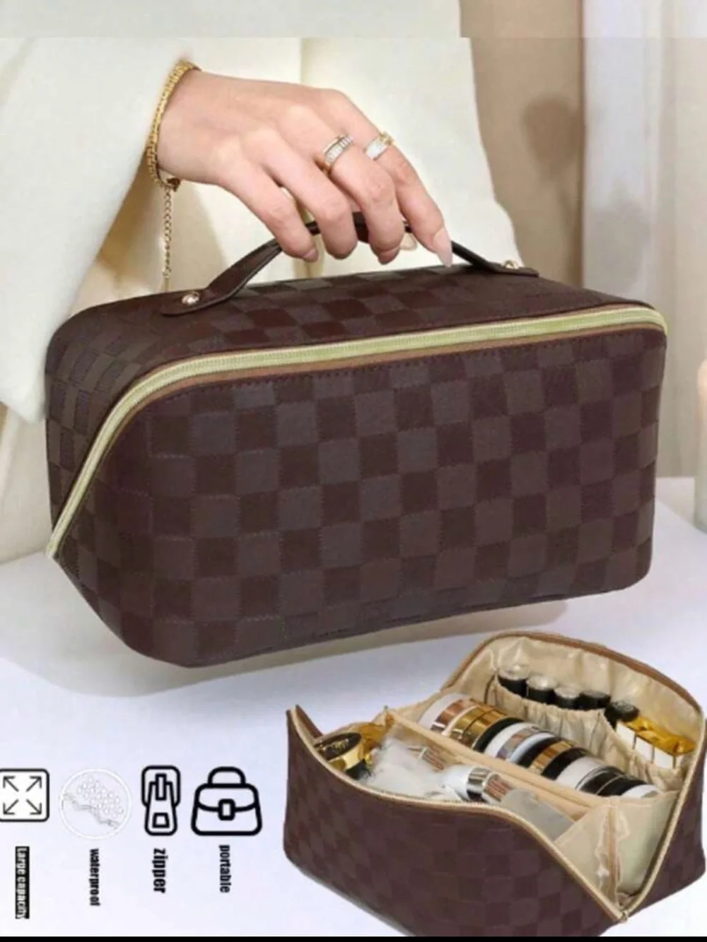 Brown Checkered Women's Handheld Cosmetic Case